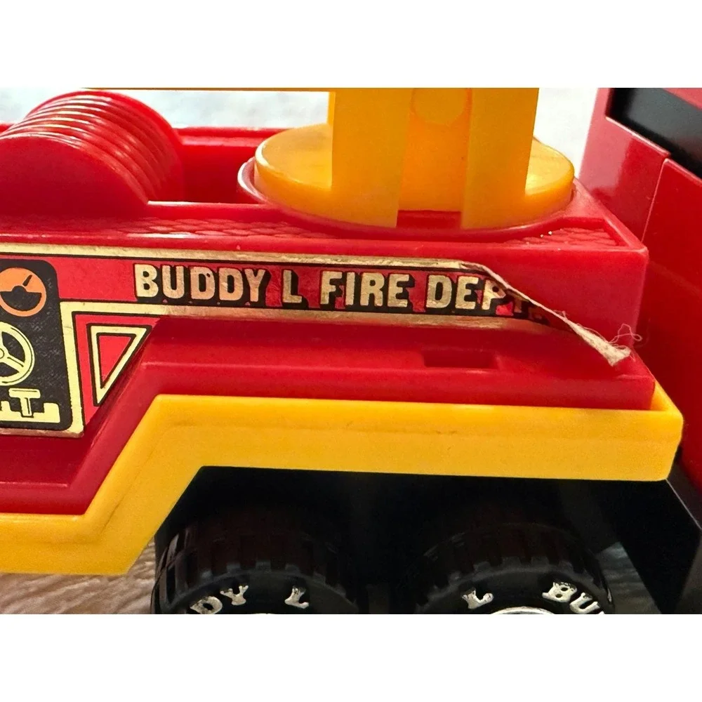 Vintage 1980 Buddy L Fire Dept Truck with Trailer and Ladder Red‎ Yellow Toy